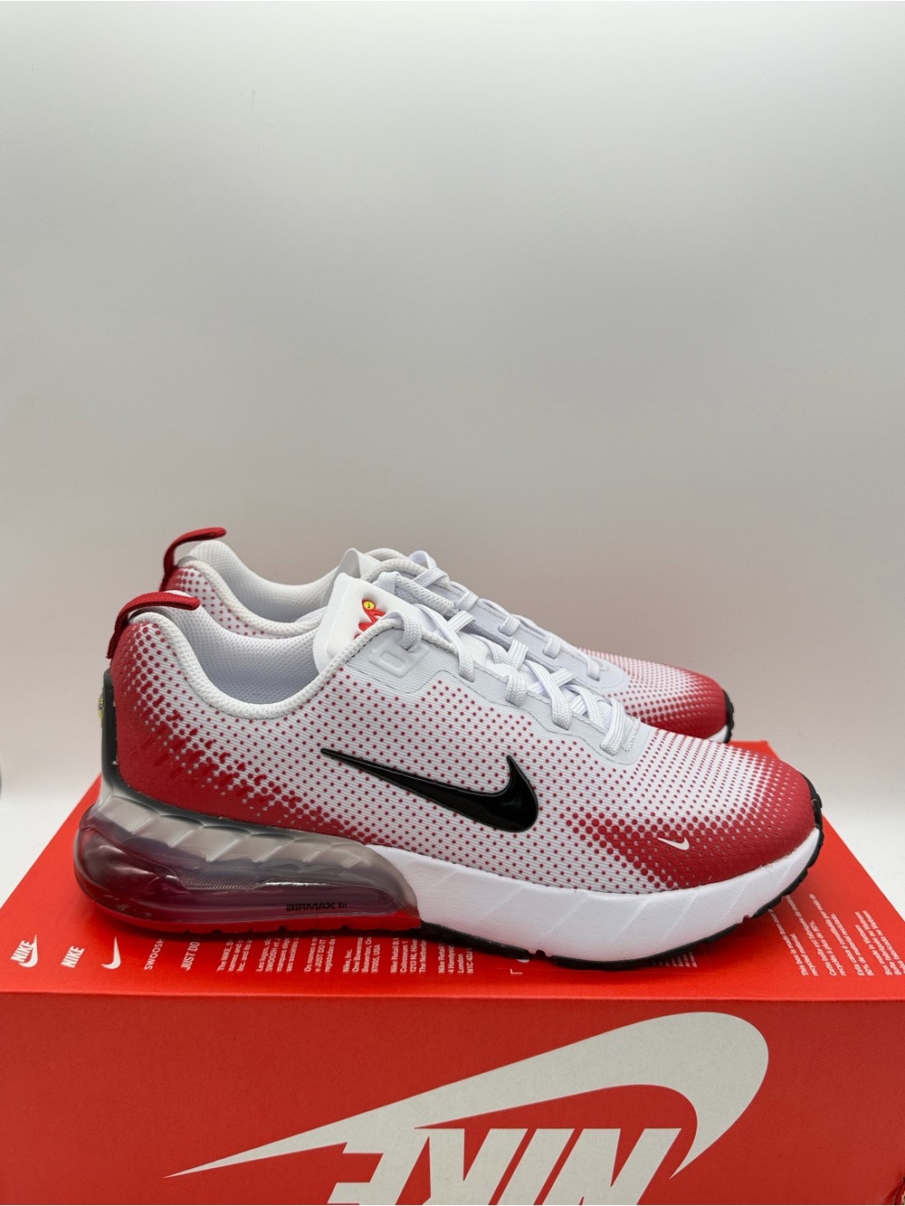 Nike Air Max Phoenix GS White University Red HF7052-102 Size 6Y